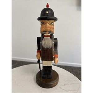 Vtg Black Forest German Hand‎ Carved Nutcracker Sailor Pickelhaube Hat Sword